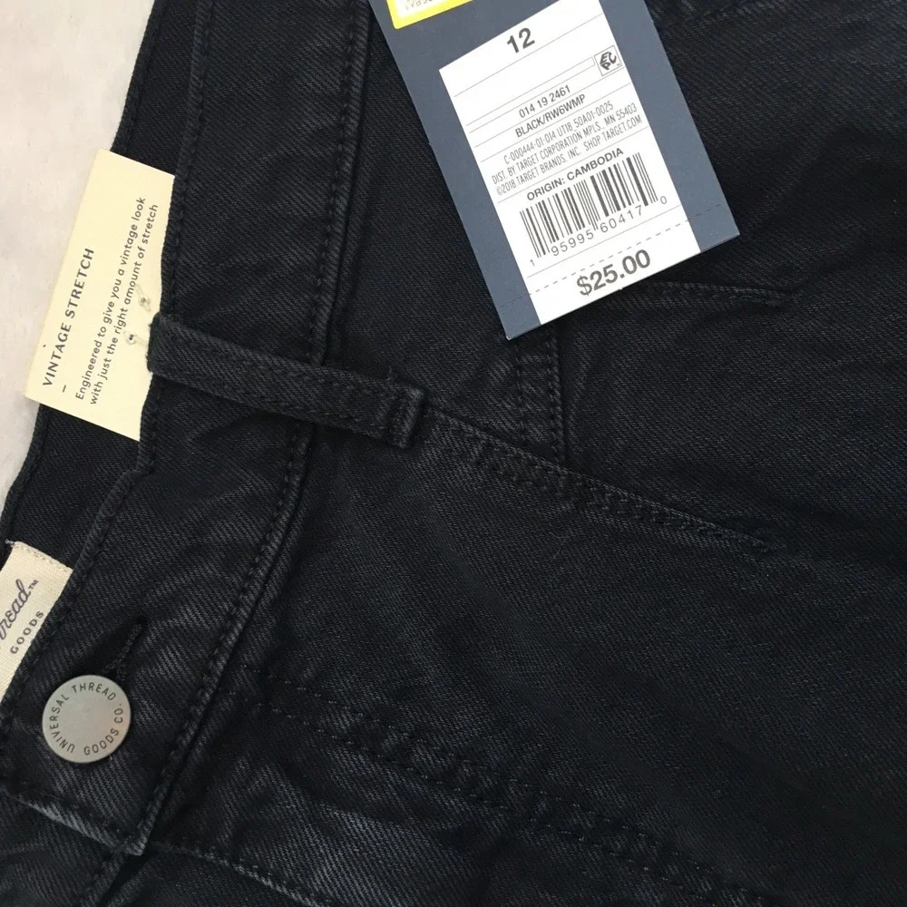 Universal Thread timeless other front